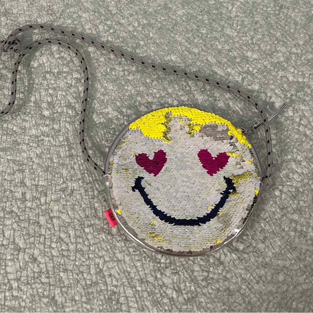 GAP KIDS SEQUIN EMOJI CROSSBODY PURSE.
